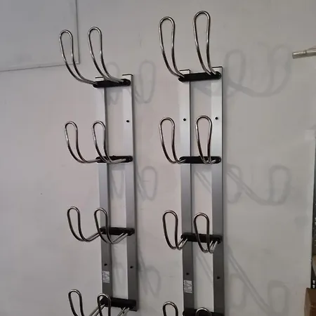 Bruno Przy Bulwarach *